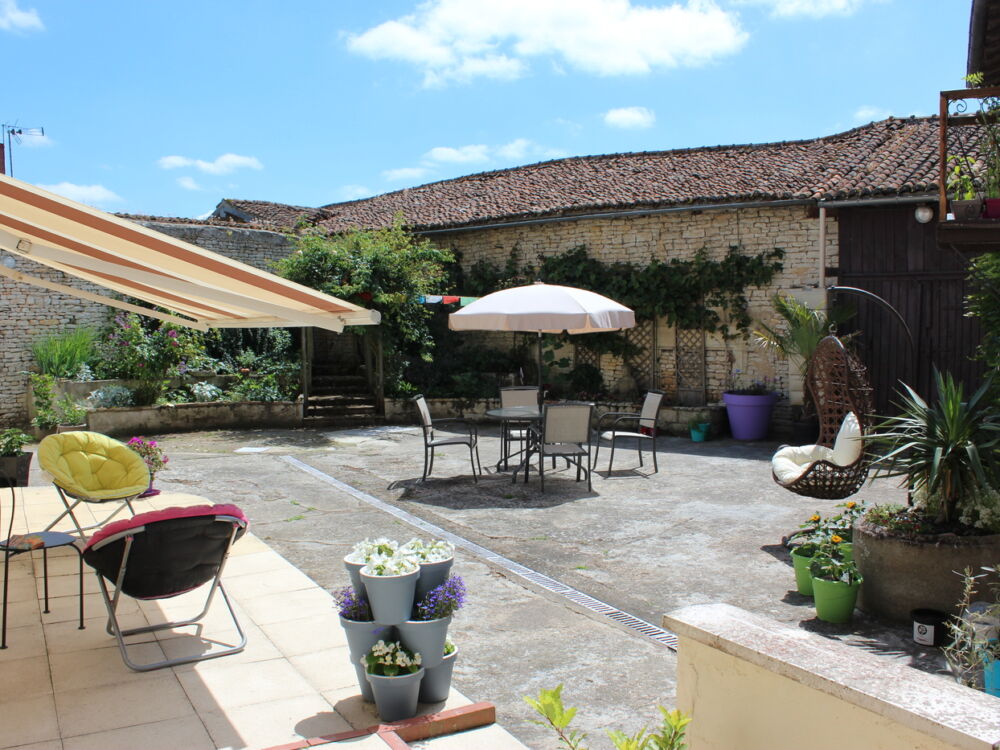 BELLES'S RETREAT.jpg_1