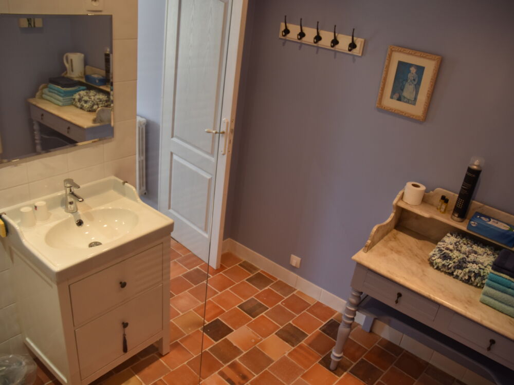 SALLE DE BAIN CHAMBRE BLEUE-2022