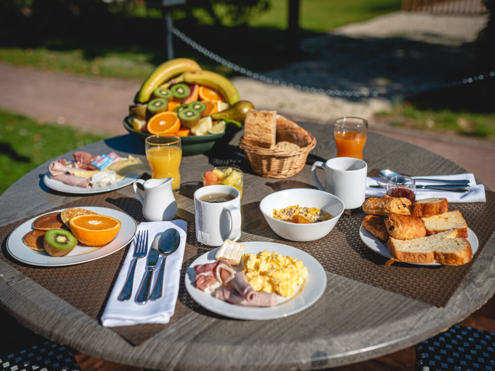 Table Petit-déjeuner
